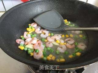 三鲜小米锅巴的做法步骤:11