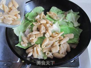 包菜肉片炒猫耳朵的做法步骤:10