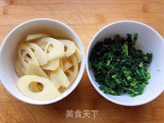 #春食野菜香# 荠菜春笋炒年糕的做法步骤:4