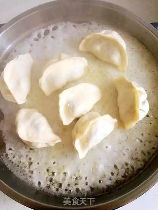 #春食野菜香#荠菜肉馅煎饺的做法步骤:7