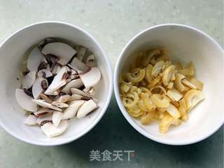 #春食野菜香# 荠菜三鲜疙瘩汤的做法步骤:4