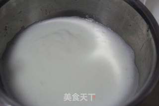萨瓦林模戚风蛋糕(八寸)的做法步骤:8