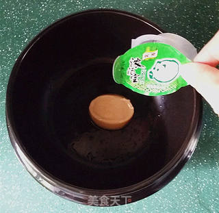 浓汤面疙瘩火锅的做法步骤:2