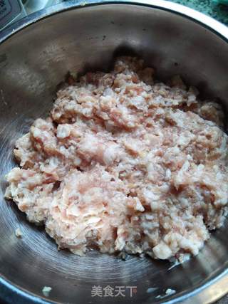 #春食野菜香#马兰螺丝肉馄饨的做法步骤:2