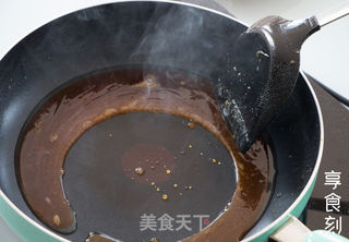 【让王源落泪的美食】拔丝地瓜的做法步骤:10