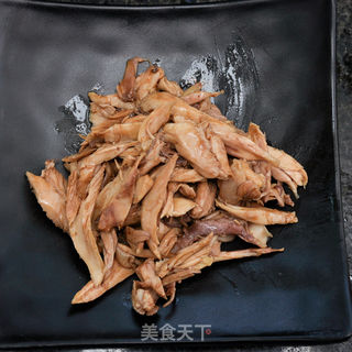 麻辣鸡腿肉的做法步骤：4