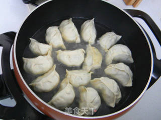 #春食野菜香#苣荬菜水煎饺的做法步骤:11