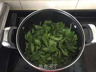 #春食野菜香#凉拌黑木耳粉丝枸杞苗的做法步骤:2