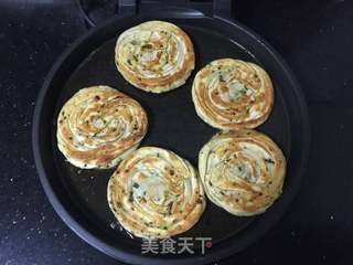 #春食野菜香#花椒叶盘丝饼的做法步骤:20