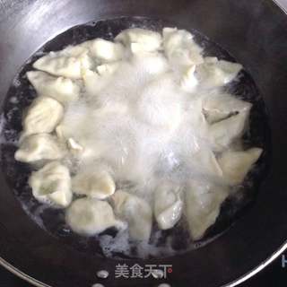 野生刺儿菜饺子的做法步骤：5