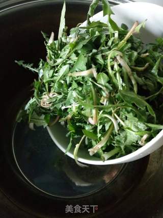 #春食野菜香#荠菜肉馄饨的做法步骤:2