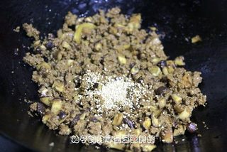 香菇牛肉酱的做法步骤:7