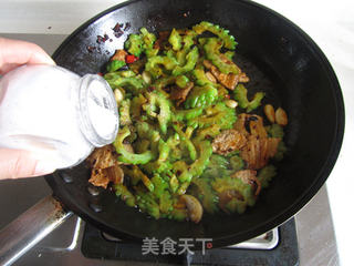 小炒苦瓜的做法步骤:8