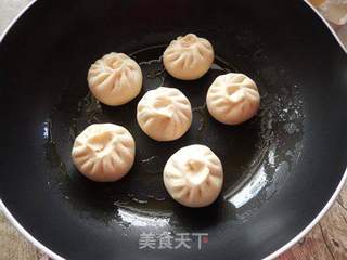 ##春食野菜香#荠菜生煎包的做法图解15