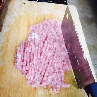 猪肉大葱饺子的做法步骤:2