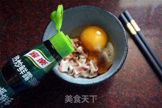 蟹柳饭团的做法步骤:2