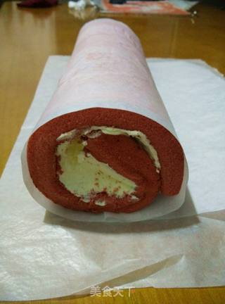 #第四届烘焙大赛暨是爱吃节#红丝绒奶油蛋糕卷的做法步骤:5
