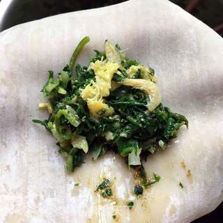 #春食野菜香#香煎荠菜馄饨的做法步骤：7