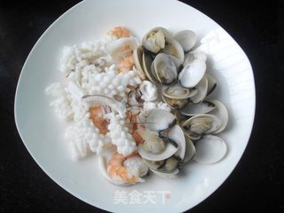 #第四届烘焙大赛暨是爱吃节#芝士海鲜焗饭的做法步骤:2