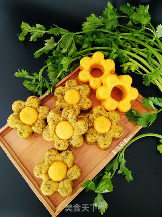 芹菜叶花朵玉米饼的做法步骤:13