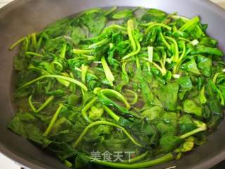 #第四届烘焙大赛暨是爱吃节#菠菜烤生蚝的做法步骤:3