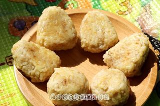 芝士蛋煎饭团的做法步骤:9