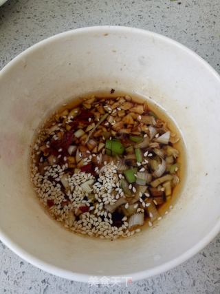 #春食野菜香#萝卜缨拌腐竹的做法步骤:10