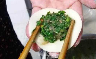 好吃不过饺子,用神仙草做的饺子你吃过吗?的做法步骤:4