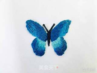 #第四届烘焙大赛暨是爱吃节#手绘蝴蝶慕斯蛋糕的做法步骤:16