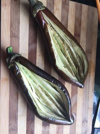 #第四届烘焙大赛暨是爱吃节#香烤肉末茄子的做法步骤：2