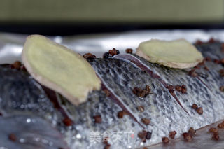 巴蜀烤鱼  德普烘焙实验室的做法步骤：2