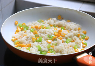 【孤独美食家复刻】鳗鱼蛋包饭的做法步骤:5