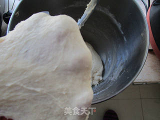 #第四届烘焙大赛暨是爱吃节#草莓夹心牛奶面包的做法步骤:3