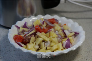 时蔬牛肉汤的做法步骤:2