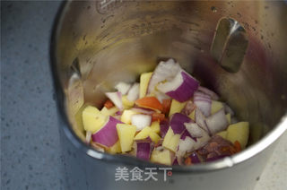 时蔬牛肉汤的做法步骤:3