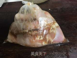 #第四届烘焙大赛暨是爱吃节#香草烤鸡腿的做法步骤:4