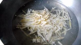 #春食野菜香#荠菜春笋炒目鱼的做法步骤：2