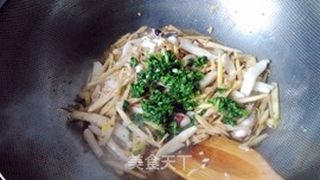 #春食野菜香#荠菜春笋炒目鱼的做法步骤:9