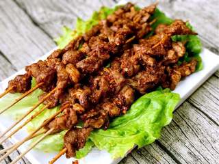 #ACA第四届烘焙大赛#造色情怀 孜然羊肉串的做法步骤:5