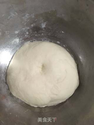 小猪豆沙包的做法步骤:3
