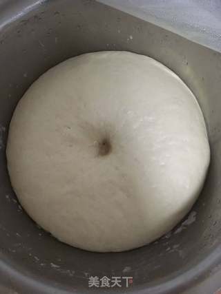 小猪豆沙包的做法步骤:5