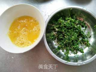 ＃春食野菜香＃荠菜虾仁炒饭的做法步骤：2