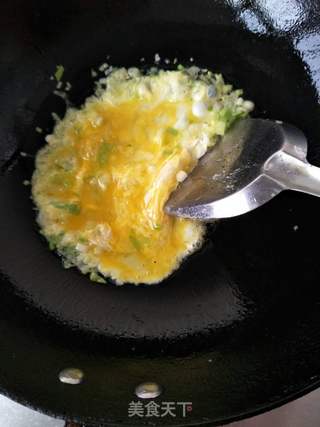#春食野菜香#荠菜虾仁炒饭的做法步骤:3