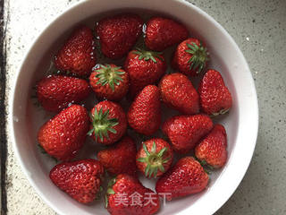 #第四届烘焙大赛暨是爱吃节#花色慕斯蛋糕的做法步骤:2