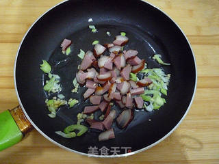 腊味蚕豆饭的做法步骤:4
