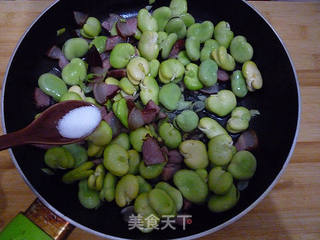 腊味蚕豆饭的做法步骤:6
