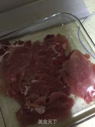 锅包肉的做法步骤：2