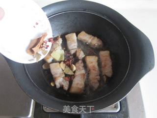 土豆红烧肉的做法步骤:3