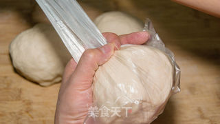 蛋龙卷的做法步骤:3