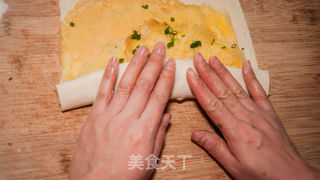 蛋龙卷的做法步骤:11